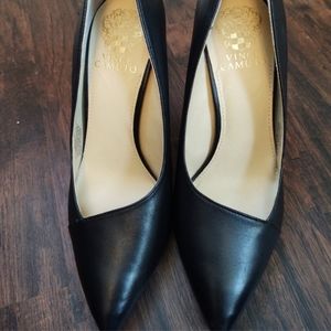 NWOT VINCE Camuto Heels